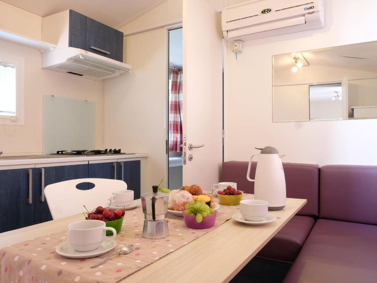 Holiday Home Camping Thurium By Interhome Марина-ди-Скьявонеа Экстерьер фото